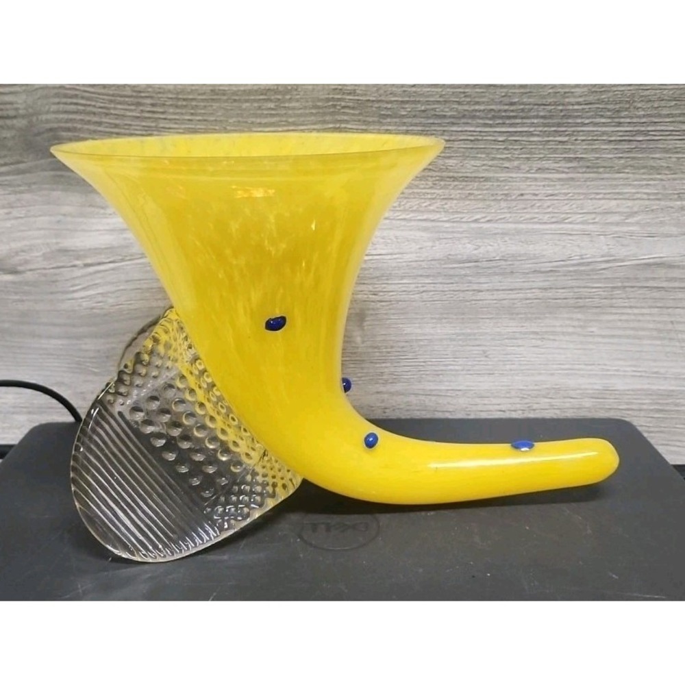 Vintage - Cornucopia Blown Glass Art Horn Vase,  Sun Design Yellow/Blue  14 " D4